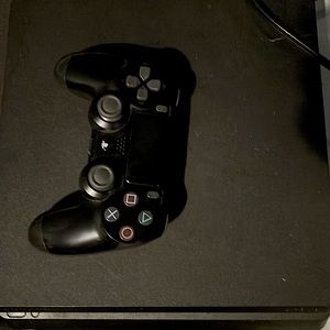 Ps4 slim